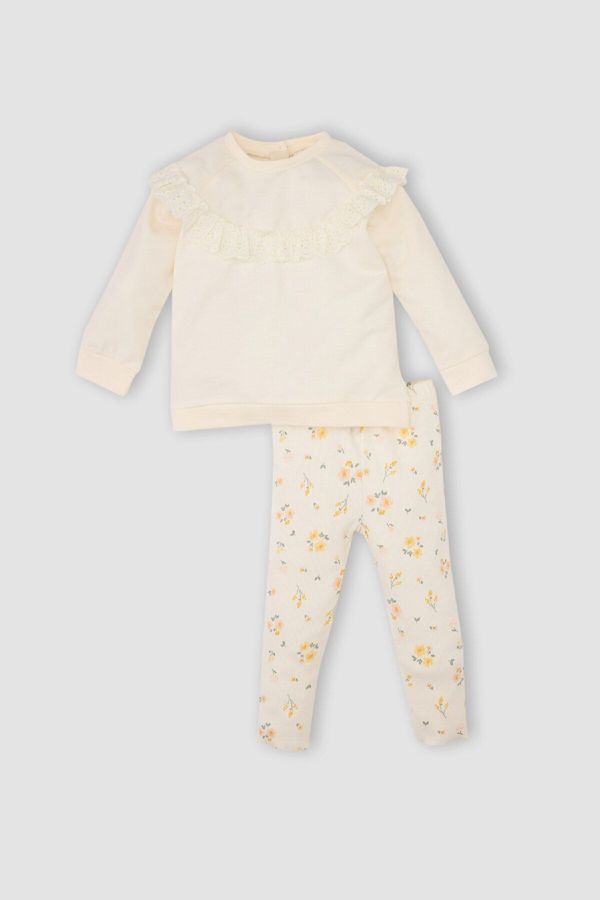 DEFACTO DEFACTO Baby Girl Embroidered Detailed Crew Neck Sweatshirt Floral Bottom 2-Piece Set