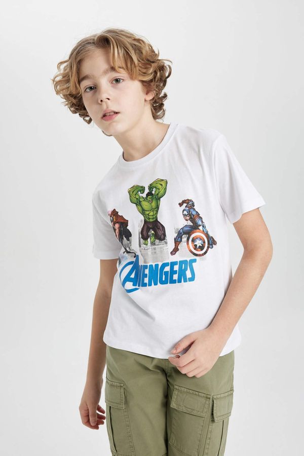 DEFACTO DEFACTO Boy Marvel Avengers Crew Neck Jersey Short Sleeve T-Shirt