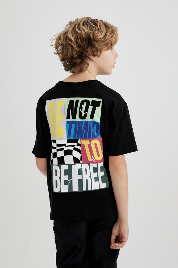 DEFACTO DEFACTO Boys Oversize Fit Crew Neck Short Sleeve T-Shirt