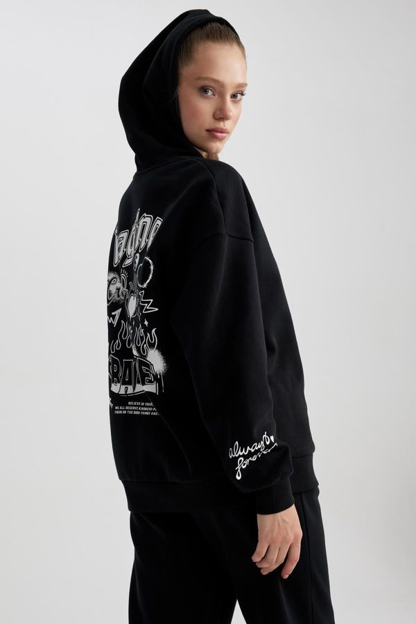 DEFACTO DEFACTO Cool Oversize Fit Hooded Printed Thick Fabric Sweatshirt