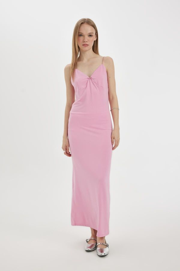 DEFACTO DEFACTO Cool Slim Fit V-Neck Strap Maxi Dress