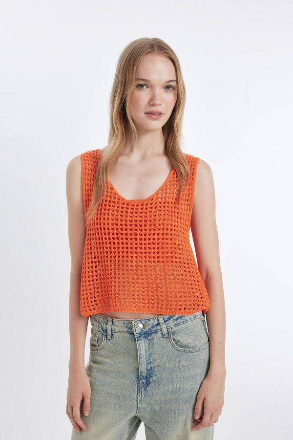 DEFACTO DEFACTO Cool V Neck Crochet Knitted Tank Top