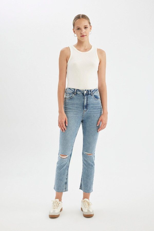 DEFACTO DEFACTO Mary Straight Leg Ripped Detailed High Waist Cut Out Ankle Length Jean Washed Trousers