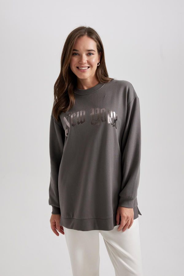 DEFACTO DEFACTO Regular Fit Crew Neck Printed Inside Soft Furry Sweatshirt Tunic