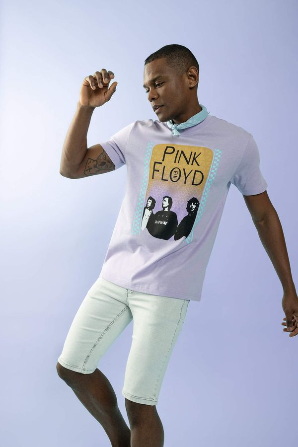 DEFACTO DEFACTO Regular Fit Pink Floyd Crew Neck Printed T-Shirt