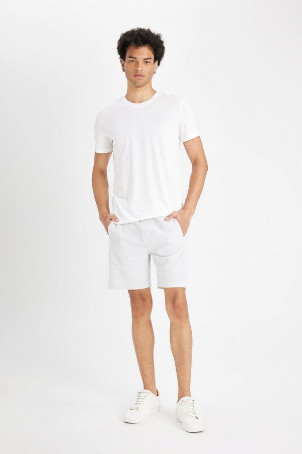 DEFACTO DEFACTO Slim Fit Skinny Leg Basic Shorts