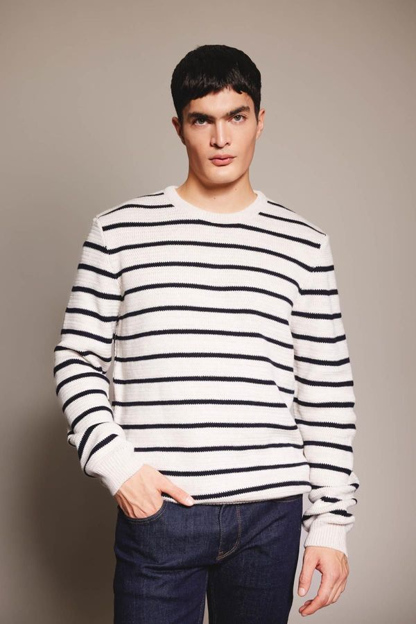 DEFACTO DEFACTO Standard Fit Striped Crew Neck Sweater