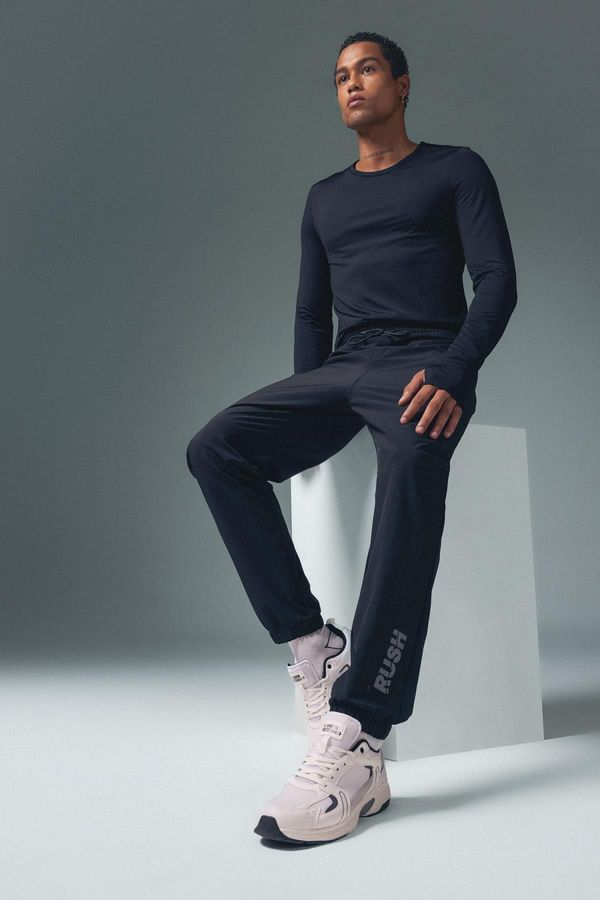 DEFACTO DeFactoFit Slim Fit Athlete Jogger