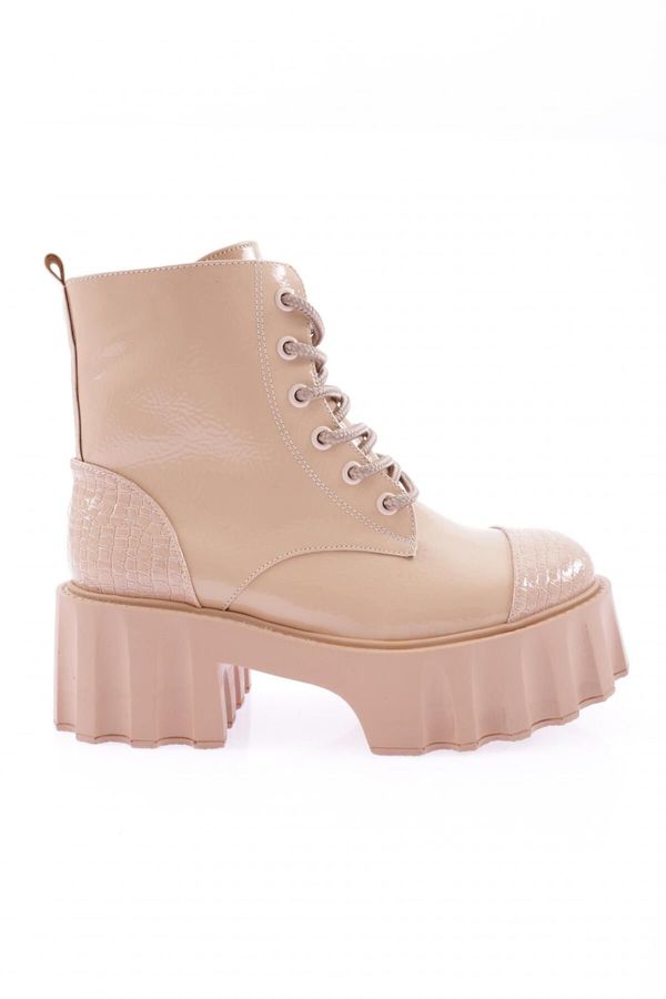 DGN DGN Es802 Women's Thick Sole Lace-Up Boots.