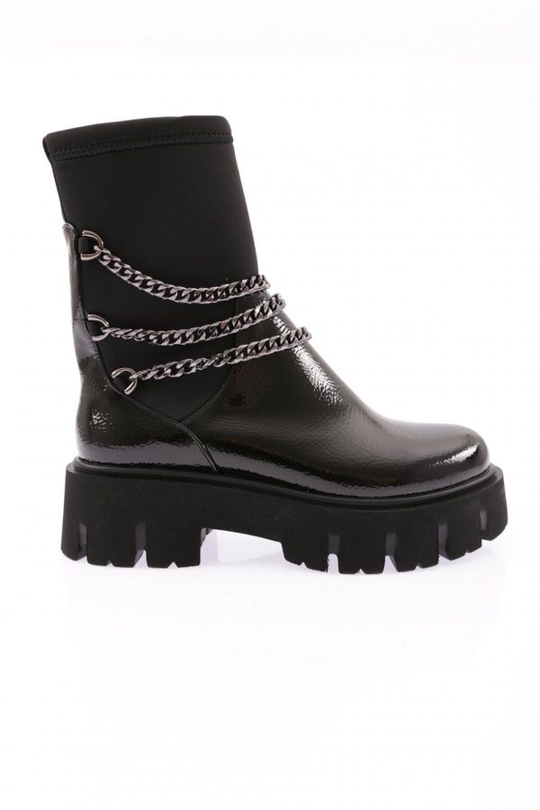 DGN DGN Es806 Women's Thick Chain Accessory Boots.