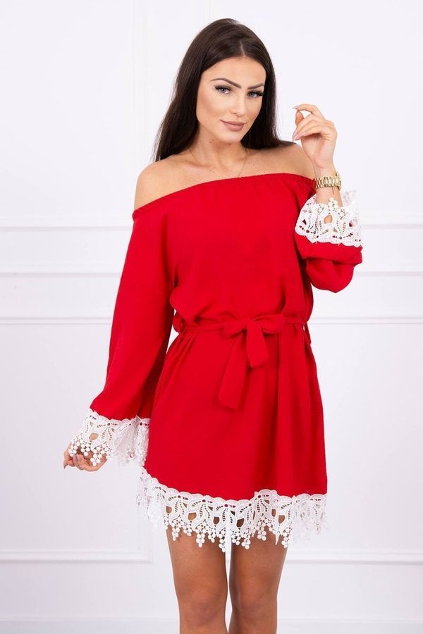 Kesi Dress with lace with a tie at the waist red