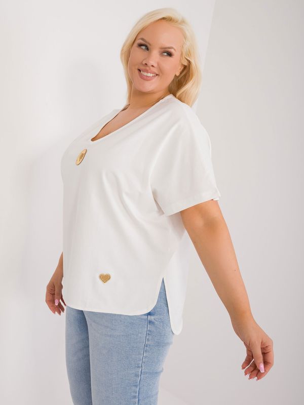 Fashionhunters Ecru casual plus-size blouse with slits