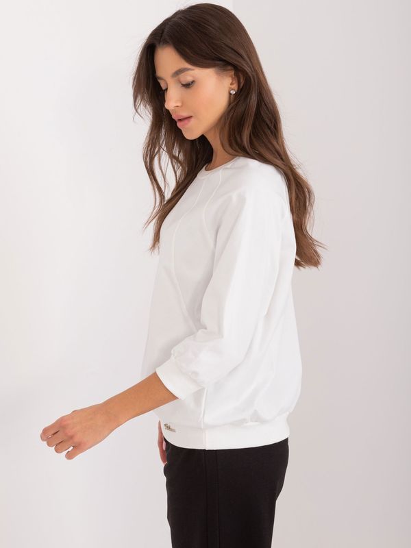 Fashionhunters Ecru cotton blouse with 3/4 sleeves