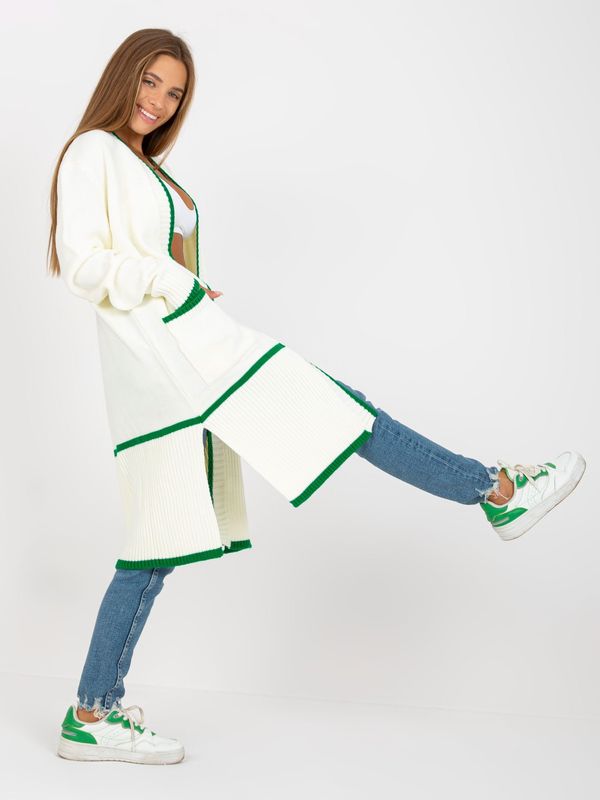 Fashionhunters Ecru-green oversize cardigan with pockets RUE PARIS