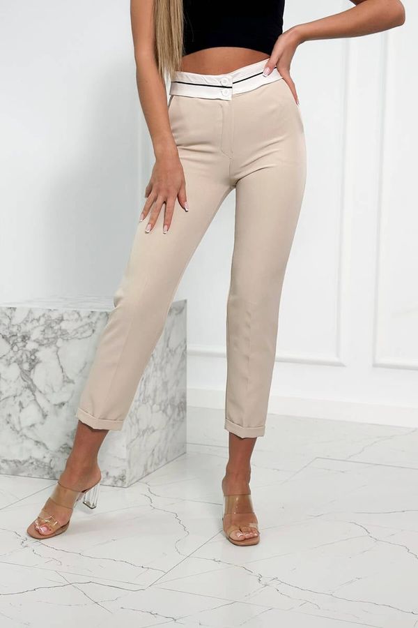 Kesi Elegant trousers with beige pleats