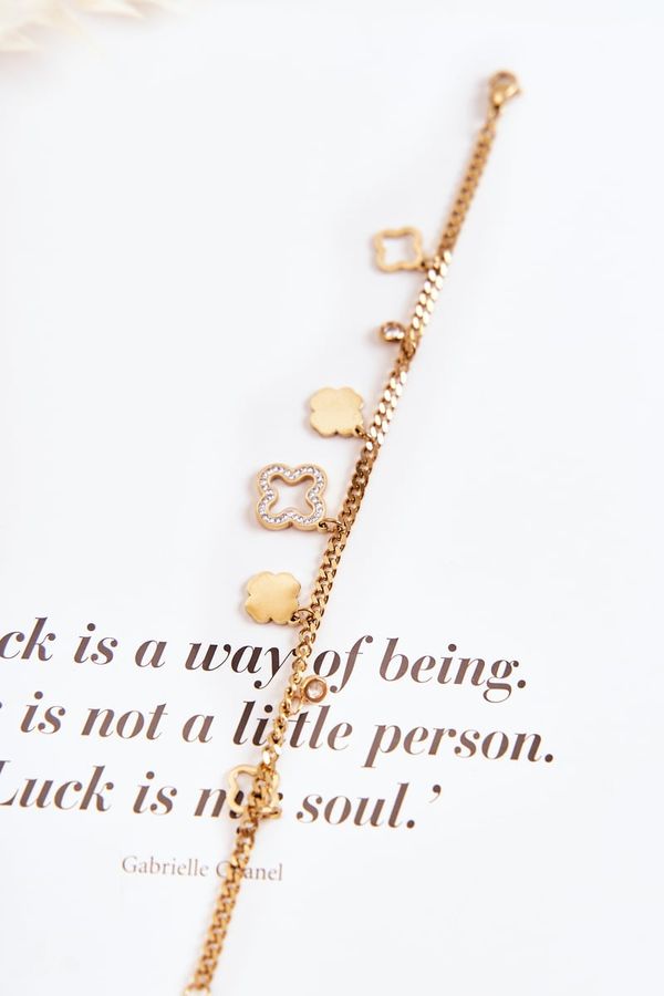 Kesi Fashion bracelet with gold ornaments