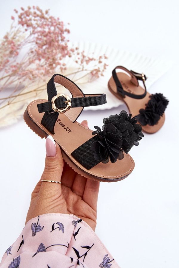 Kesi Fashionable children's sandals with flowers black Poly