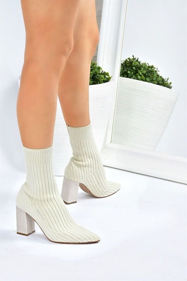 Fox Shoes Fox Shoes Beige Thick Heeled Knitwear Women's Boots