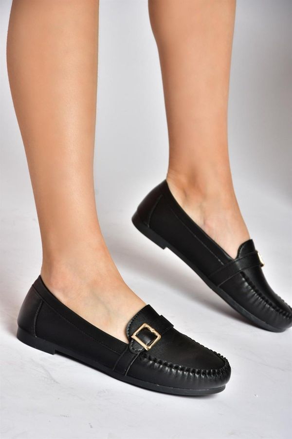 Fox Shoes Fox Shoes Black Women's Daily Flats with Buckle Detail.