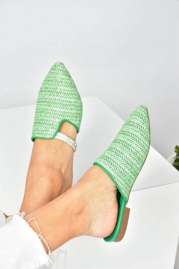 Fox Shoes Fox Shoes Green Women's Slippers with Straw Stone Detailed