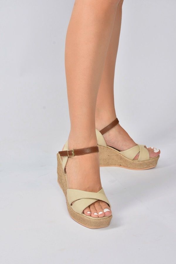 Fox Shoes Fox Shoes Women's Beige Linen Wedge Heels.