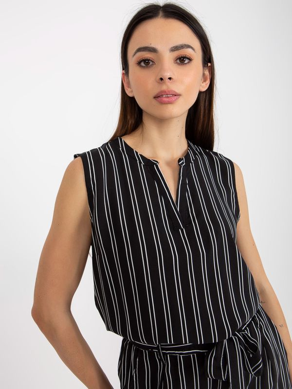 Fashionhunters FRESH MADE women's black striped blouse without sleeves