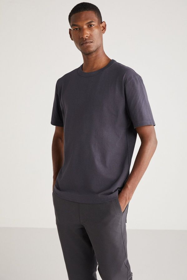 GRIMELANGE GRIMELANGE Astons Men's Comfort Fit Thick Textured Recycle 100% Cotton Dark Gray T-shir