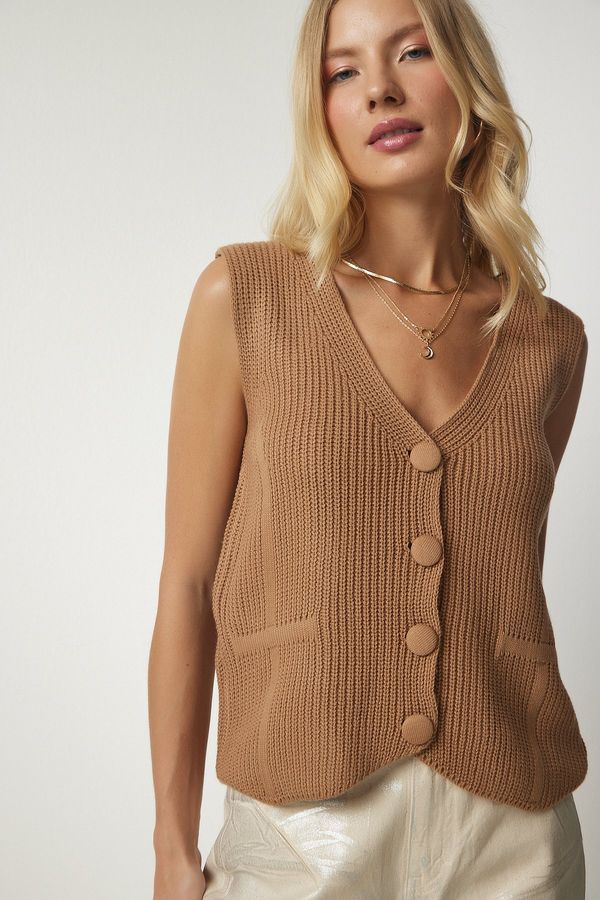 Happiness İstanbul Happiness İstanbul Women's Biscuit Buttoned Knitwear Vest