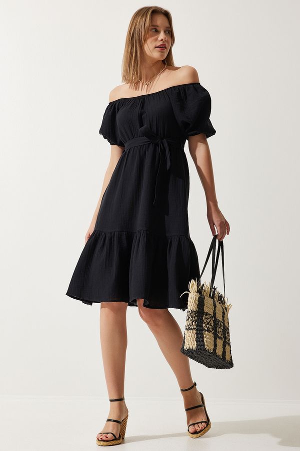 Happiness İstanbul Happiness İstanbul Women's Black Carmen Collar Belted Summer Muslin Dress