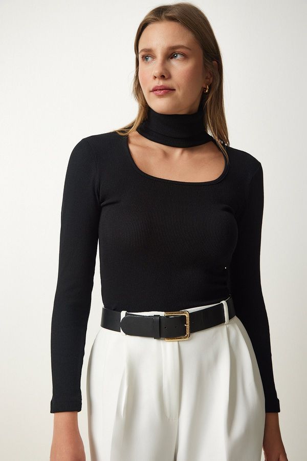 Happiness İstanbul Happiness İstanbul Women's Black Cut Out Detailed Turtleneck Ribbed Knitted Blouse