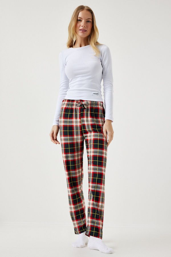 Happiness İstanbul Happiness İstanbul Women's Black Red Patterned Soft Textured Knitted Pajama Bottoms