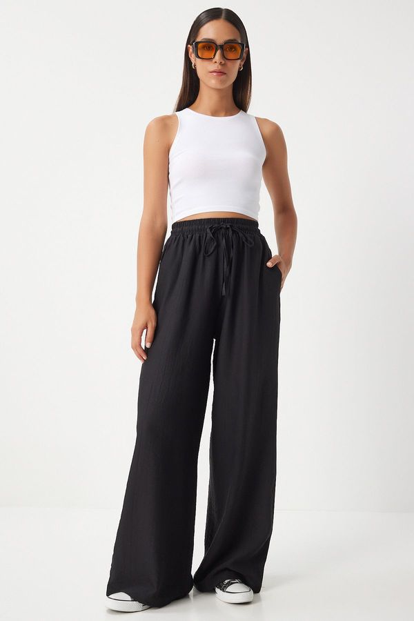 Happiness İstanbul Happiness İstanbul Women's Black Wide Leg Casual Ayrobin Trousers