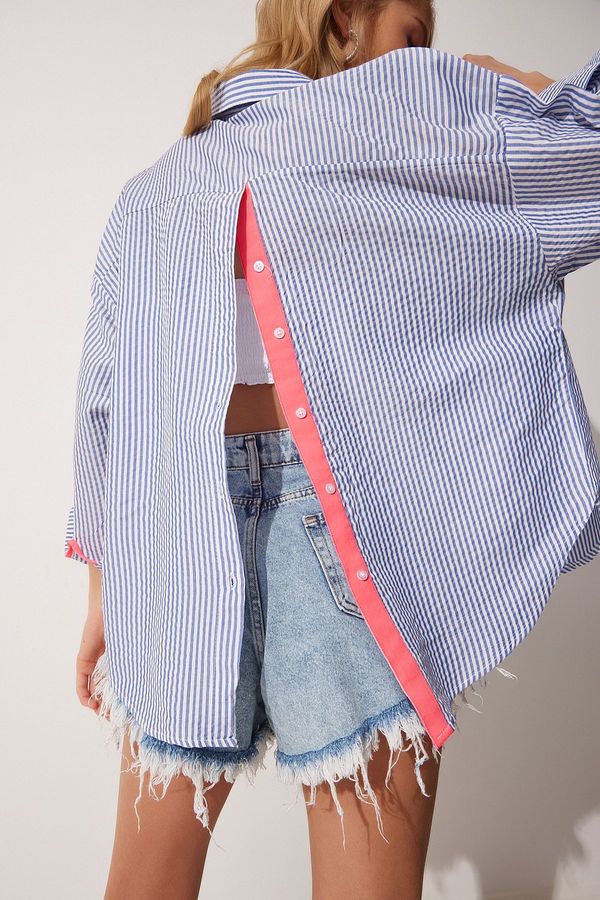 Happiness İstanbul Happiness İstanbul Women's Blue Pink Stripe And Button Detailed Striped Oversize Shirt