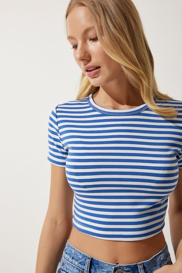 Happiness İstanbul Happiness İstanbul Women's Blue Striped Crop Knitted T-Shirt