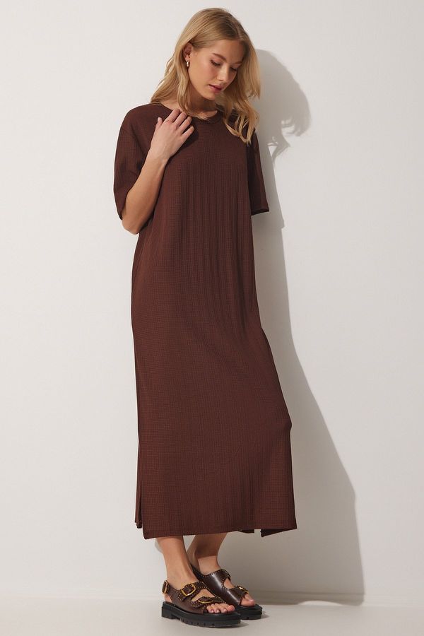 Happiness İstanbul Happiness İstanbul Women's Brown Loose Long Daily Summer Knitted Dress