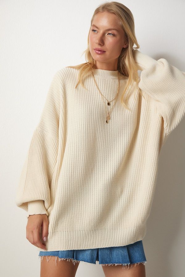 Happiness İstanbul Happiness İstanbul Women's Cream Oversize Basic Knitwear Sweater