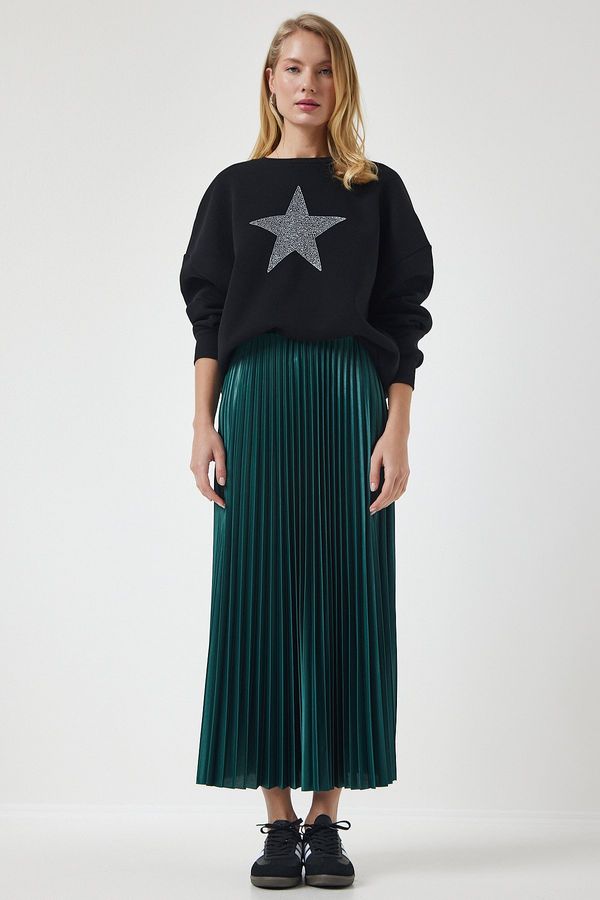 Happiness İstanbul Happiness İstanbul Women's Emerald Green Shiny Surface Pleated Knitted Skirt