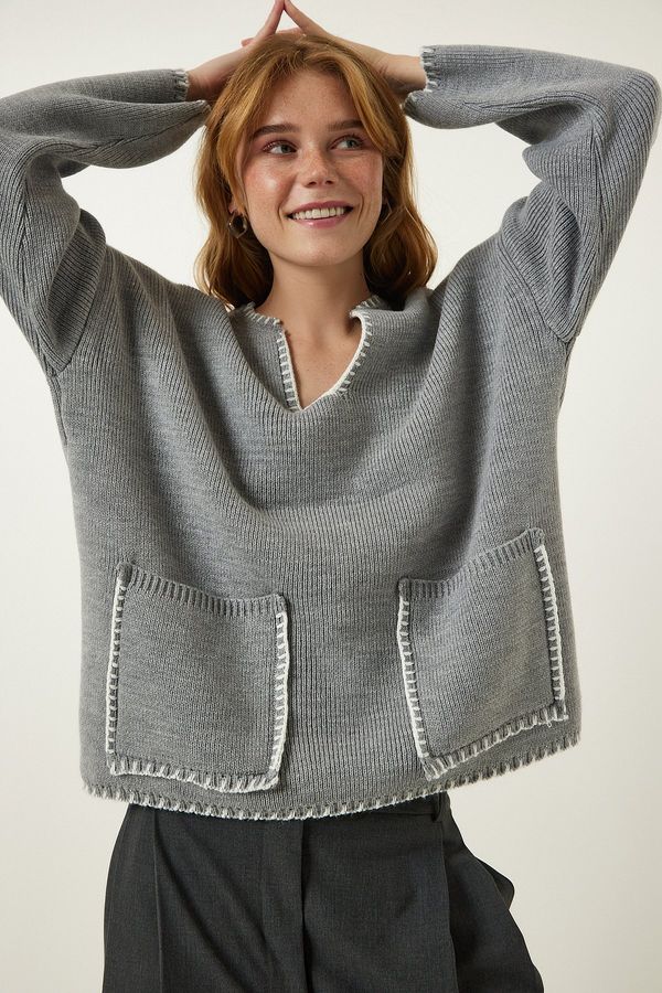 Happiness İstanbul Happiness İstanbul Women's Gray Stitch Detailed Pocket Knitwear Sweater