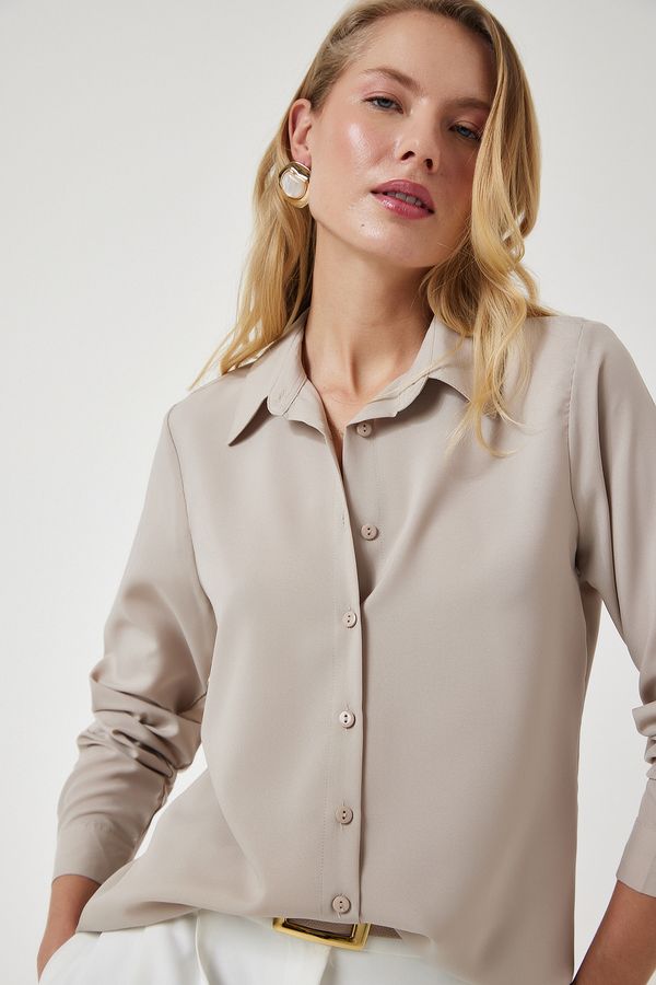 Happiness İstanbul Happiness İstanbul Women's Mink Soft Textured Basic Shirt