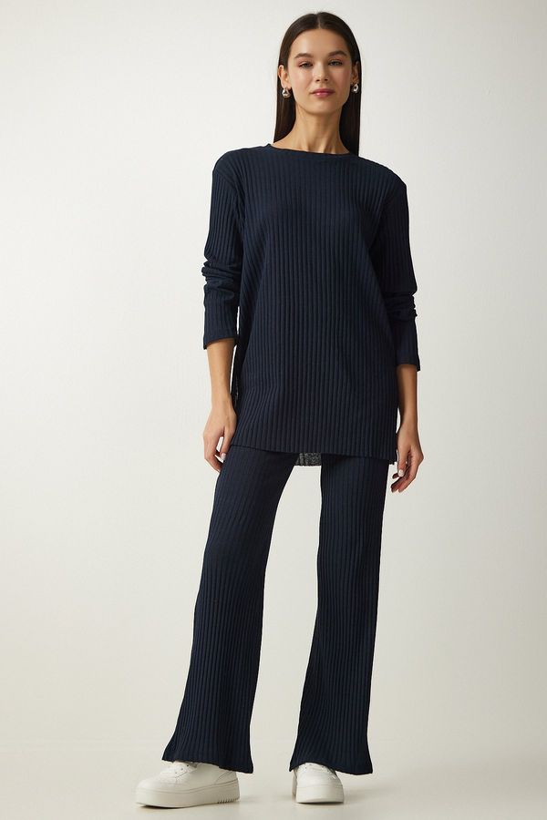Happiness İstanbul Happiness İstanbul Women's Navy Blue Corded Knitted Blouse and Trousers Set