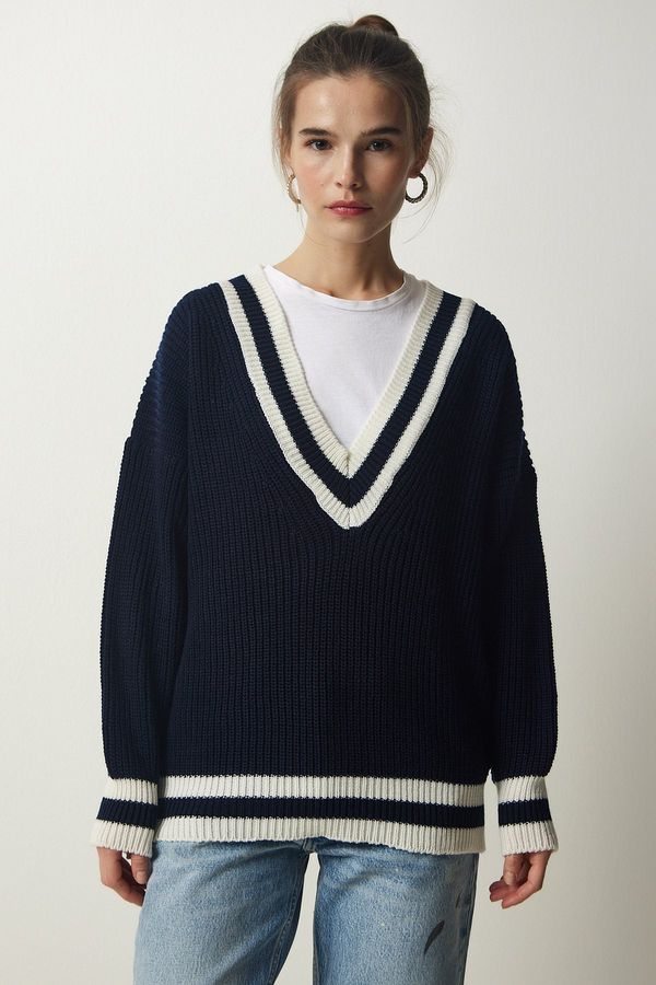Happiness İstanbul Happiness İstanbul Women's Navy Blue V Neck Ribbon Detailed Oversize Knitwear Sweater