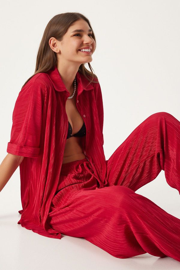 Happiness İstanbul Happiness İstanbul Women's Red Pleated Shirt Trousers Set