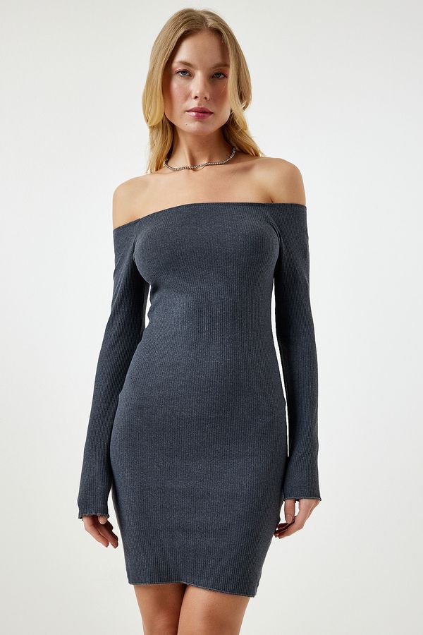Happiness İstanbul Happiness İstanbul Women's Smoky Carmen Collar Wraparound Ribbed Knitted Dress