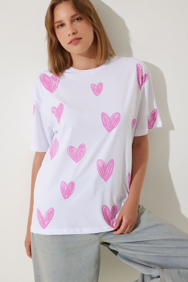 Happiness İstanbul Happiness İstanbul Women's White Pink Heart Printed Oversize Cotton T-Shirt