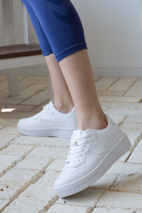 İnan Ayakkabı İnan Ayakkabı Women's White Sports Shoes Sneaker