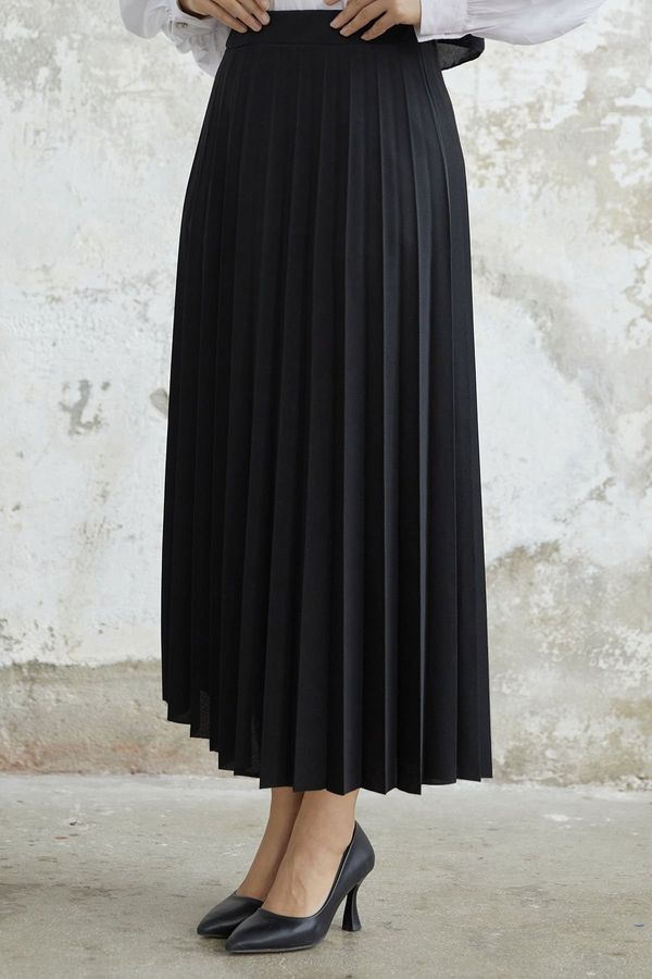 InStyle InStyle Luisa Waist Elastic Pleated Skirt - Black