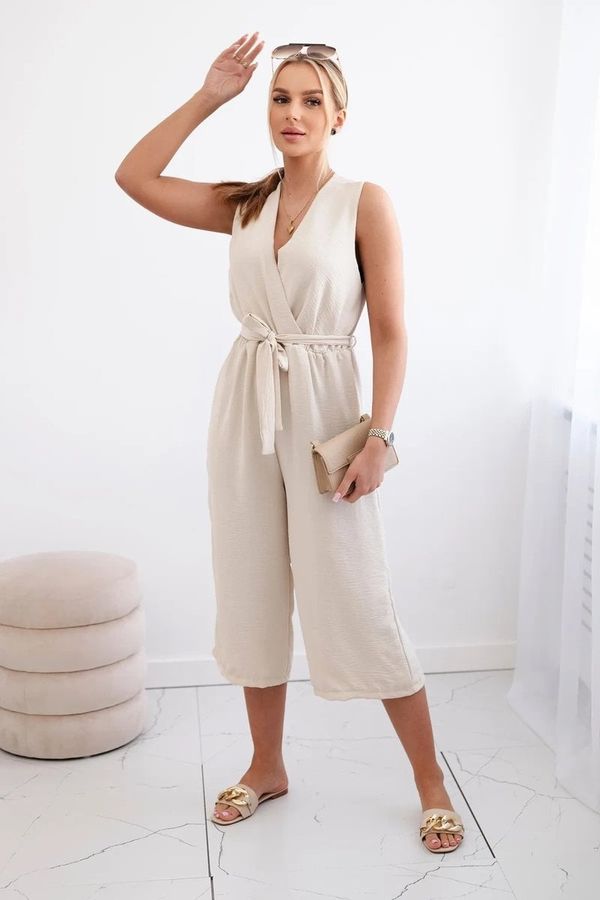 Kesi Jumpsuit with a tie at the waist with beige straps
