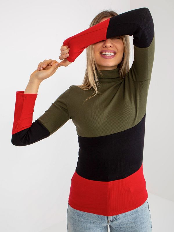 Fashionhunters Khaki-red women's basic blouse with ribbed turtleneck