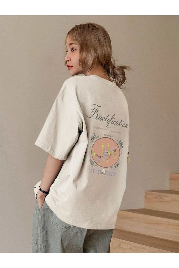 Know Know Women's Beige Fructification Oversized T-shirt.