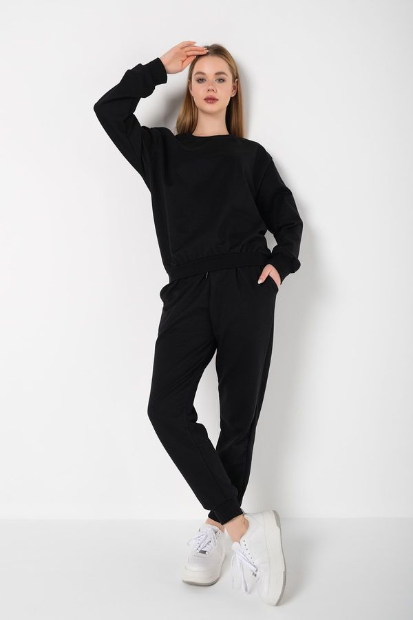 Know Know Women's Black Cotton Pajamas Set